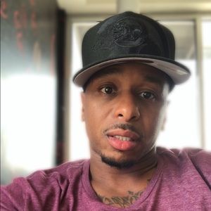 Meet your Posher, Jeffery